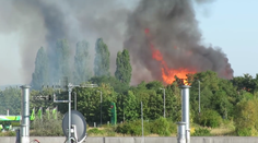 Na Barrandove zhorelo filmové mestečko. Škoda je 100 miliónov korún