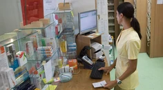 Lekárnička odmietla vydať žene antikoncepciu, poúčala ju o zdraví
