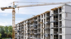 Státisíce Slovákov stále žijú v bubline nízkych úrokov. Čoskoro ich čaká splátkový šok (+ prepočty)