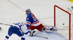 Tampa Bay získala mečbal a je krok od finále Stanley cupu