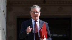 Nový britský premiér prisľúbil vylepšiť pobrexitovú dohodu s EÚ