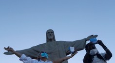 Brazílčania v slzách: Svetoznámy karneval v Riu sa tento rok neuskutoční