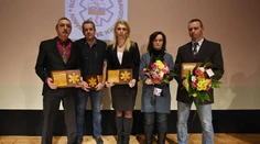 Záchranári ocenili svojich kolegov, ktorí neprežili let vrtuľníkom