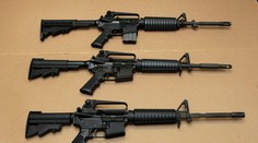 Holandsko pošle Ukrajine ostreľovacie pušky aj prilby