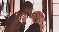 Khloé Kardashian prezradila meno dcérky. Vlna kritiky na seba nenechala dlho čakať