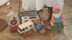 Ježiška nahradil Dedo Mráz. Výstava ukazuje, ako vyzerali typické socialistické Vianoce