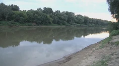 Pri Trebišove sa v rieke Tisa utopil muž, prítomní volanie o pomoc považovali za žart