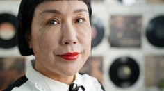 Bizarný rekord: Žena má najdlhšie mihalnice na svete