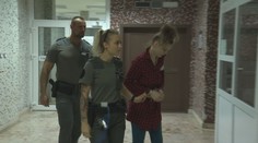 Bodla manžela do hrude a pri úteku nabúrala s dvoma deťmi v aute. Košičanka si na súde vypočula trest