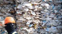 Západné krajiny posielajú odpad do Ázie. Nahnevané Filipíny vracajú Kanade aj použité plienky