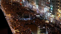 Babišovu rezignáciu požadovali v Prahe desaťtisíce ľudí
