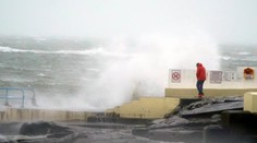 V Írsku úraduje víchrica Isha. Spôsobila výpadky elektriny a narušila aj leteckú dopravu