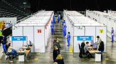 Britská štúdia: Už vďaka prvej dávke vakcíny sa predišlo 62 percentám nákazy u dôchodcov