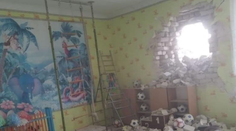 Johnson: Útok na materskú školu v Donbase bol provokáciou s cieľom vytvoriť zámienku pre ruskú agresiu