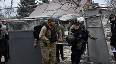 Ukrajina je v defenzíve počas druhého výročia ruskej vojnovej agresie. Do Kyjeva zavíta viacero štátnikov