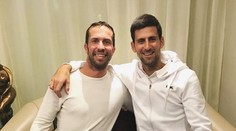 Djokovičovo trápenie pokračuje. Po Agassim sa rozlúčil aj so Štepánkom