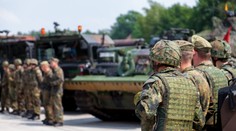 Nemeckom otriasa škandál: Ďalšie zatknutie pri vyšetrovaní extrémizmu v armáde