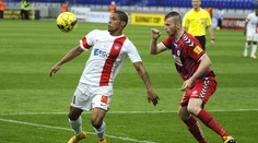 Slovan so Senicou o EL, Trenčín hostí Košice