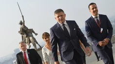 Fico vylásil, že budeme vetovať akúkoľvek dohodu o brexite, ktorá by obmedzila prácu v Británii