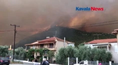 Grécky ostrov Tasos sa mení na horiace peklo. Vyhlásili stav ohrozenia