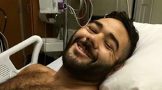 Hrdina z Oregonu. Vlastným telom bránil iných, schytal sedem striel