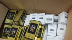 Zdá sa vám váš parfum akýsi slabý? Colníci zadržali v sklade v Bratislave tisícky falzifikátov