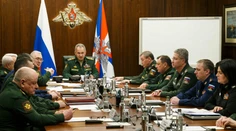 Ruské ministerstvo zverejnilo záznam schôdzky, ktorú viedol Sergej Šojgu. Objavil sa na nej aj Gerasimov