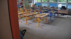 Minister školstva pripustil, že v niektorých okresoch hrozí opäť zatváranie škôl