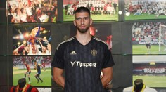 Má ideálnu výšku i rozohrávku a nikdy nebol zranený. Spartak našiel náhradu za Savvidisa