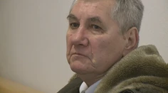 Syn počúval strašné detaily o smrti matky. Údajný vrah ale opakuje, že je nevinný