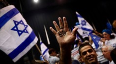 Koronavírus narušil voľby v Izraeli. Hlasy od voličov v karanténe nechce nikto spracovať