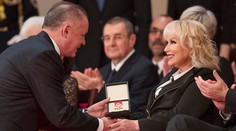 Kiska vyznamenal 25 osobností: Veľkej pocty sa dostalo aj Marike Gombitovej