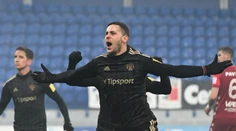 Netušil, že City je veľký klub a Sterlingovi stále dlží za kolotoč. Pilier Trnavy to chcel zabaliť v 4. lige