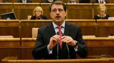 Politológovia si myslia, že Slovensko čakajú predčasné voľby