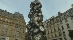 Hodinky si možno budeme prestavovať naďalej. Štáty potrebujú na rozhodnutie viac času