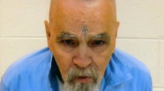 Zomrela členka vražedného kultu, ktorý viedol Charles Manson