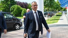 Nie je normálne, aby predseda parlamentu obhajoval fackanie žien a tvrdil, že by to urobil opäť, hovorí odborníčka