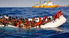 EÚ chce posielať migrantov zo severu Afriky naspäť ešte pred cestou do Európy