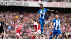 Brightonu narástli v závere sezóny krídla: Zničil Arsenal a City má anglický titul v hrsti