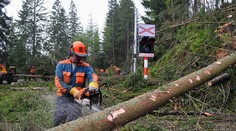 Vo Vysokých Tatrách sú po nočných búrkach nepriechodné viaceré turistické chodníky