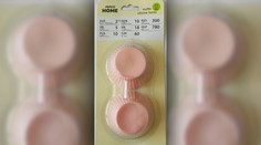 Obľúbený reťazec Slovákov sťahuje z regálov formičky na mafiny. Obsahujú prchavé látky