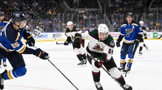 VIDEO: Patrik Koch okorenil debut v NHL desaťminútovým trestom. Dostal ho za tento zákrok