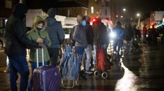Zahraniční študenti v Londýne pre pandémiu hladujú. Mnohí sú odkázaní na potravinové banky
