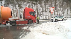 Minister Ráž hodil štúdiu analytikov do koša. Pod Donovalmi chce rýchlostnú cestu, hoci ju odborníci neodporúčajú