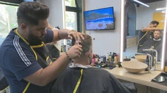 Roky tvrdej práce ho dostali až na vrchol. Pozrite si príbeh úspešného slovenského barbera