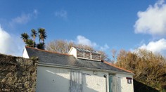 FOTO pred a po: Z verejných toaliet vyčarovala prekrásny dom