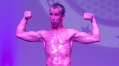 Starí rodičia ho pre mozgovú obrnu zatracovali. Teraz vyhral kulturistickú súťaž