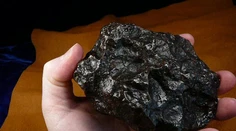 Vedci pri skúmaní meteoritov objavili životne dôležité cukry