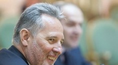 Oligarcha si vykúpil slobodu za 125 miliónov eur. Vraj ho chcú teraz zabiť
