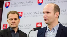 Grendel: Saková by mala odvolať šéfa hasičov pre kauzu vo zväze bobistov